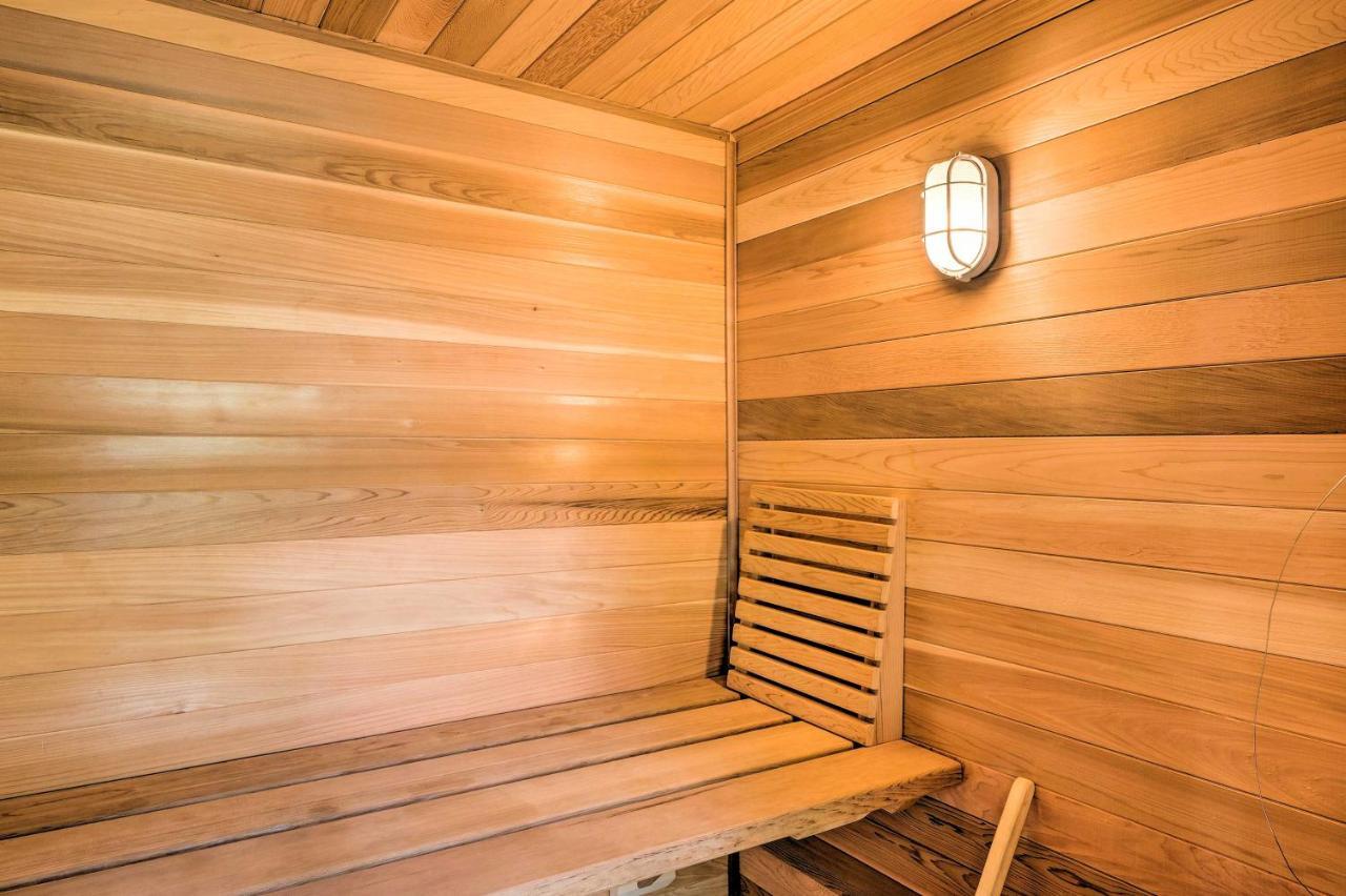 Rustic Cabin Retreat On Rangeley Lake! Exterior photo
